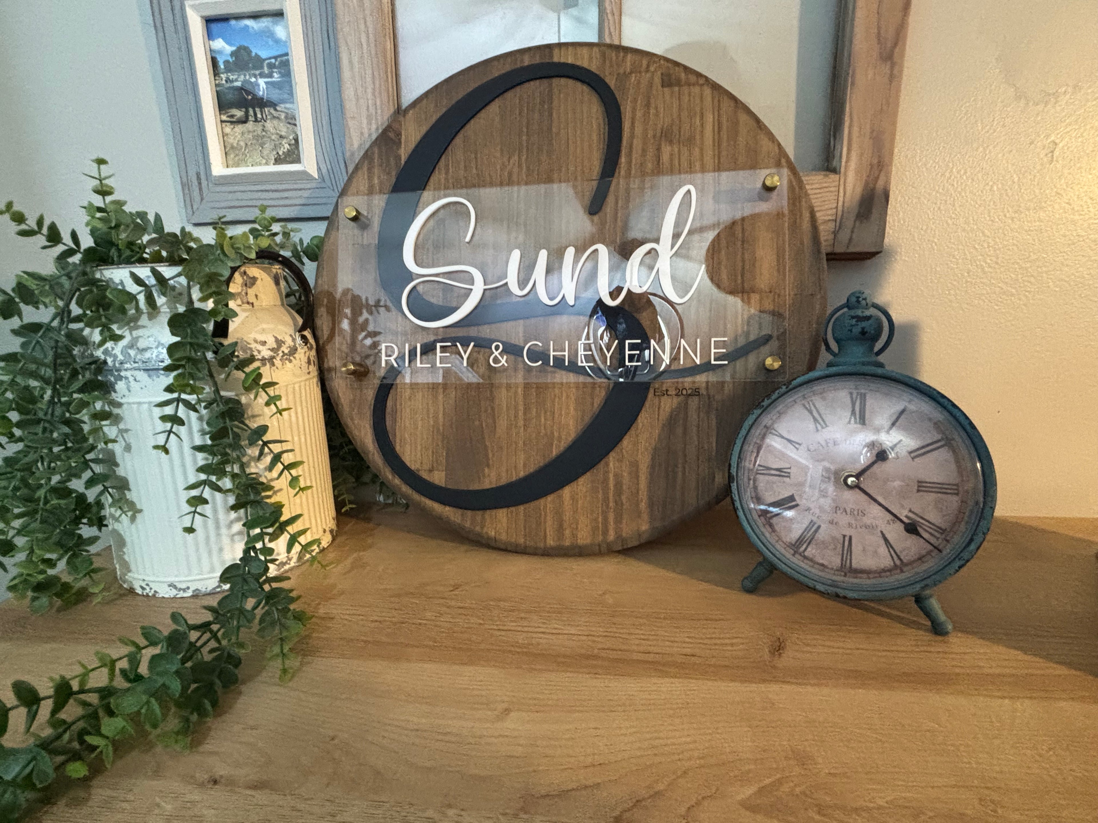 Personalized Round Wood Name Sign